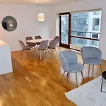 Scandi-Hygge 2 Bedroom Apartment In Charming Christianshavn