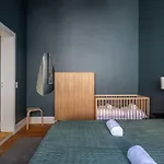 Centrally Located 3 Bedroom Flat