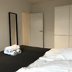 Nice 2-Bed In Frederiksberg