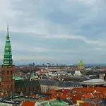 Step-Free Apartment For 8 People Near Amager Beach