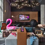 Moxy Copenhagen Sydhavnen