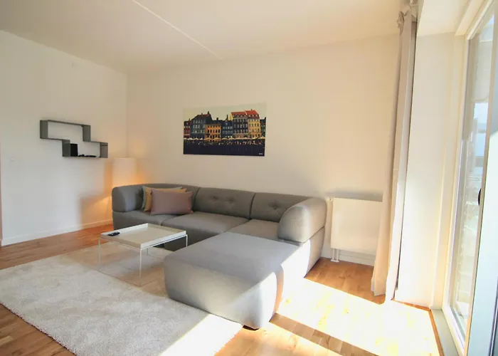 Fantastic 2-Bed W Balcony In Orestaden