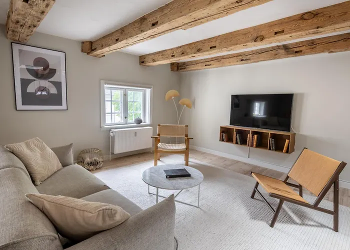 City Apartment With Exposed Ceiling Beams