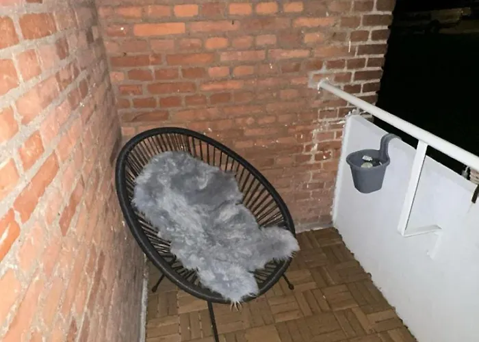 Cheap Apartment Near Central