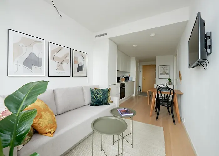 Elegant Cozy Modern Apartment