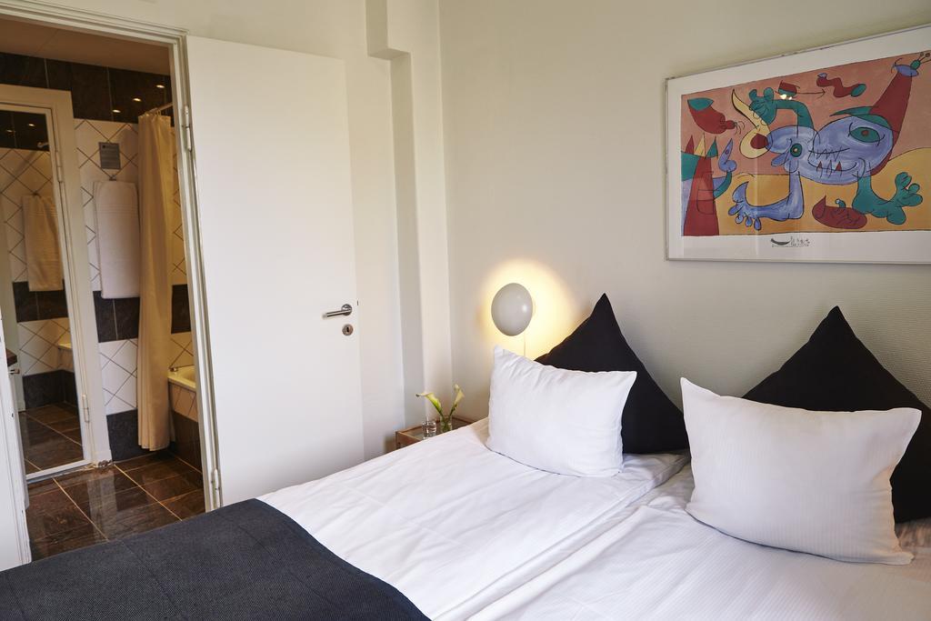 Ascot Aparthotel