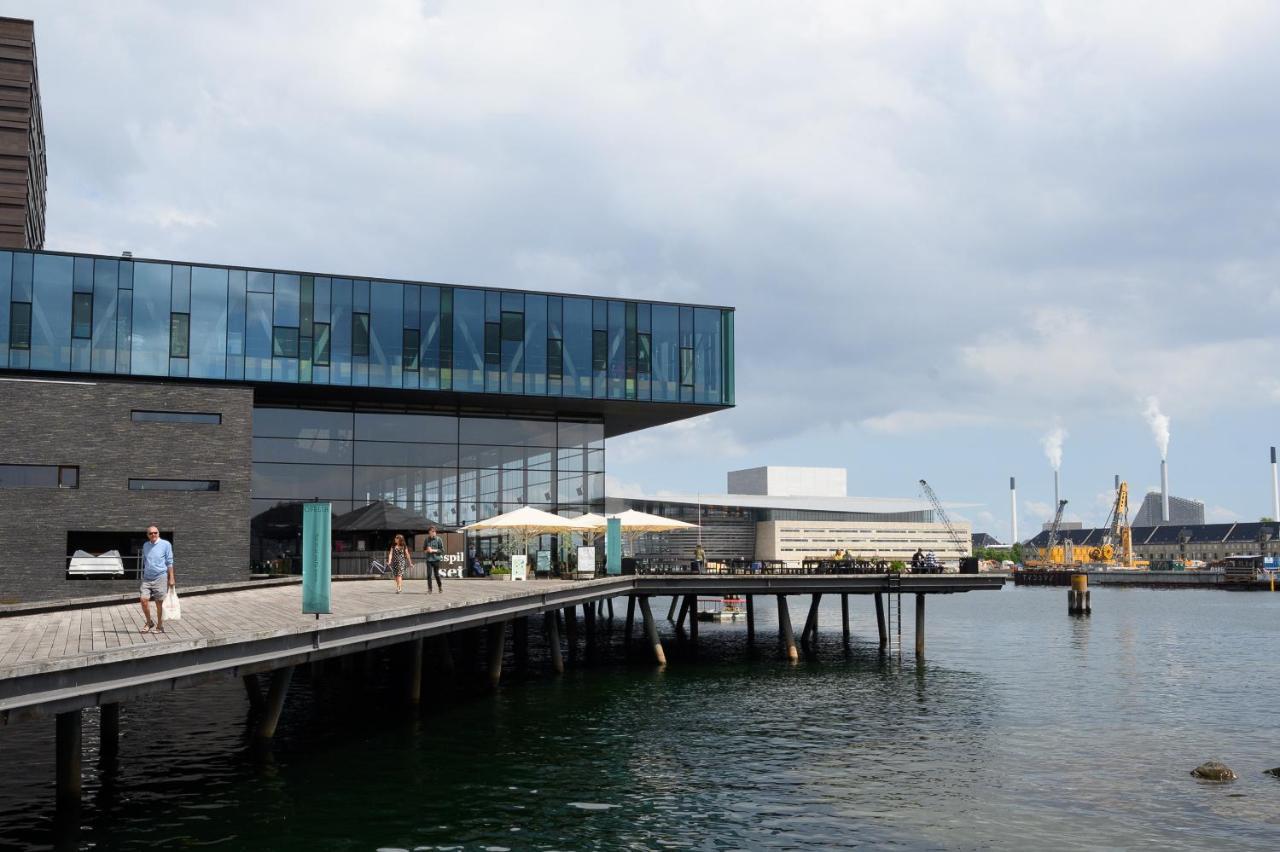 Sanders Stage - Enchanting Four-bedroom Near Nyhavn Copenhagen