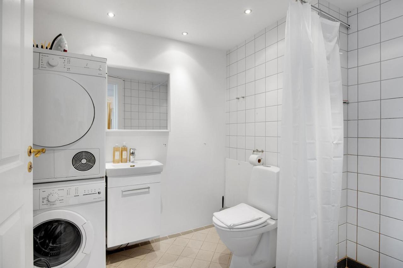 Apartment Sanders Leaves - Cute One-bedroom With A Large Rooftop Terrace *