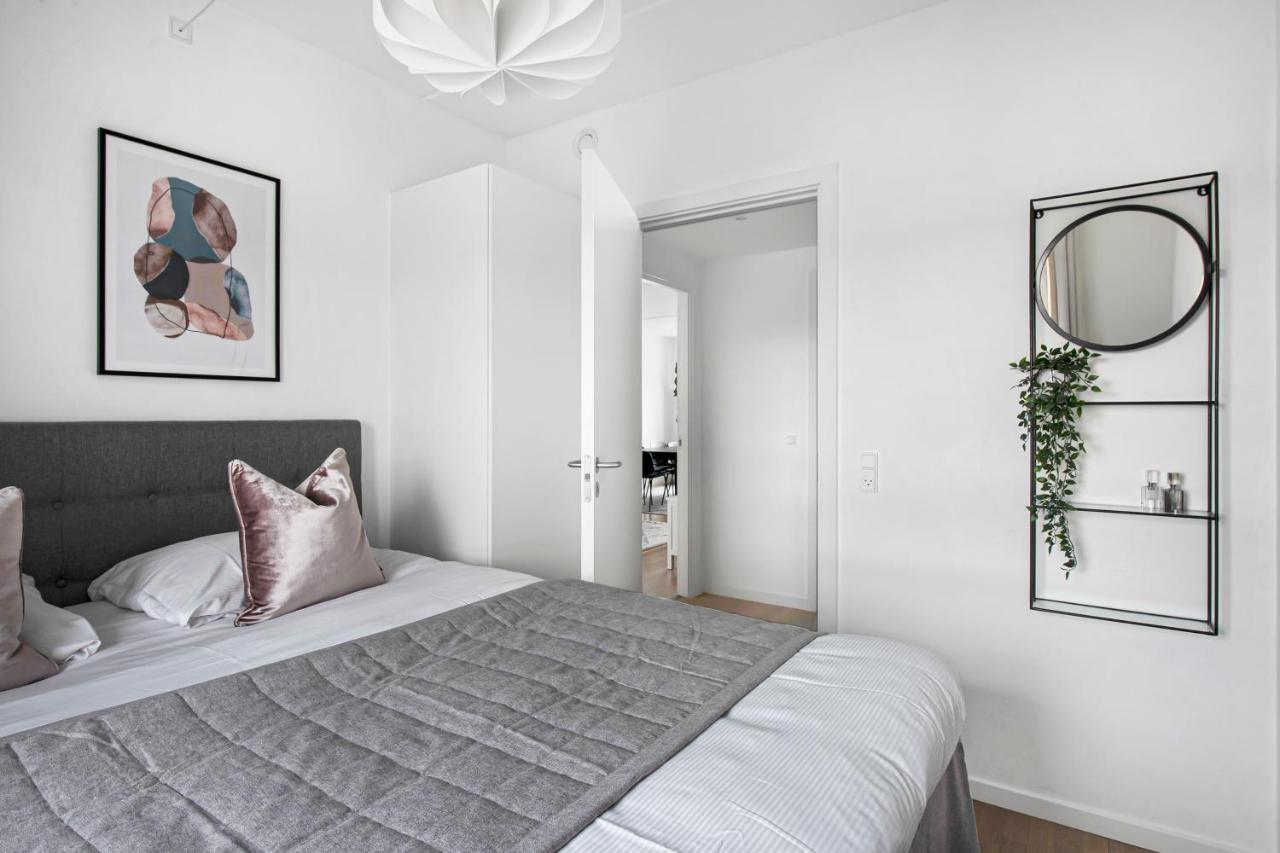 Sanders Arena - Precious Three-bedroom Close To Metro Station Apartment Copenhagen