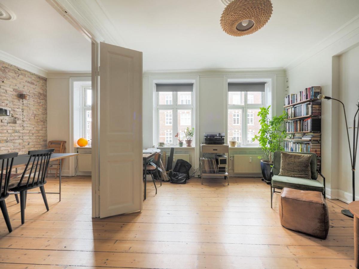 Authentic Danish In Trendy Vesterbro Huoneisto *