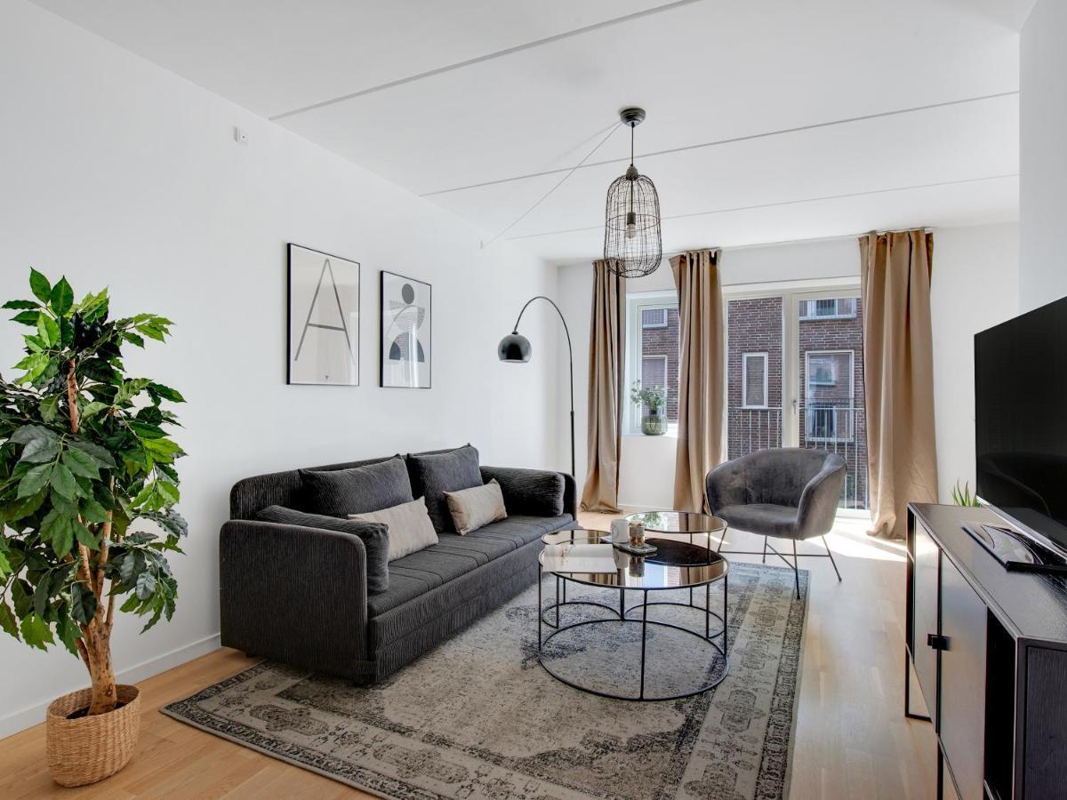 Apartment Sanders Field's - Chic Three-bedroom Townhouse With Private Terrace Copenhagen