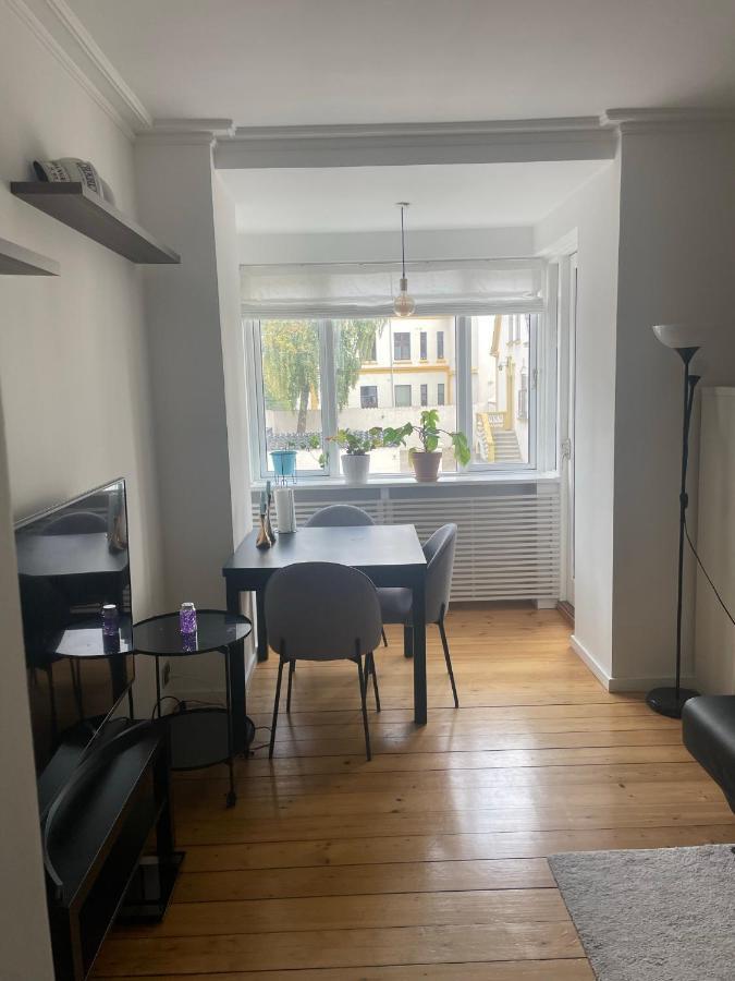 Private Spacious In Shared Apartment, Amager *