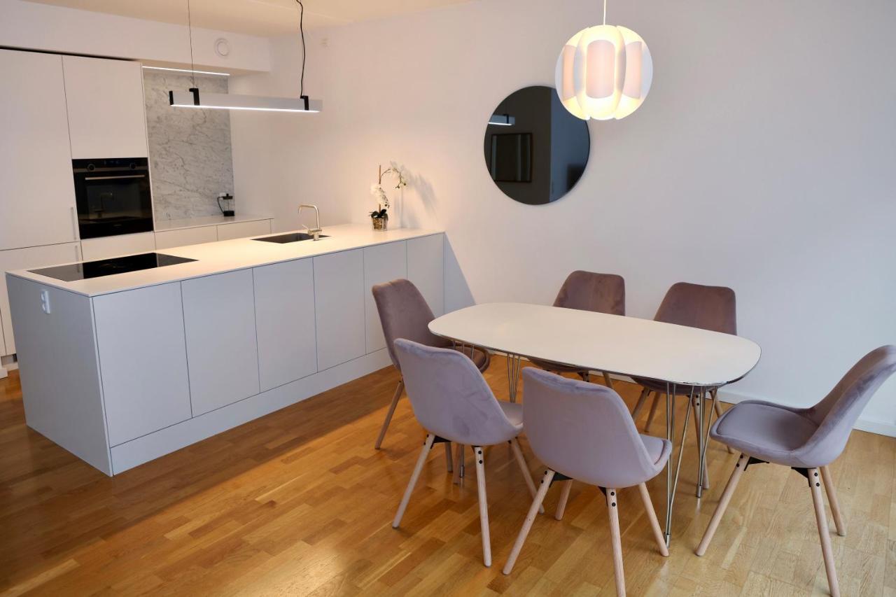 Scandi-hygge 2 Bedroom In Charming Christianshavn