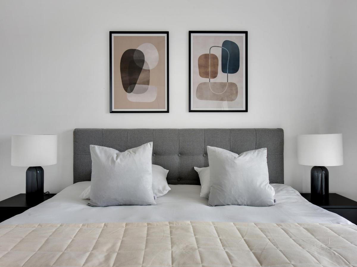 Sanders Arena - Inviting Two Bedroom Close To Metro Station Appartement *