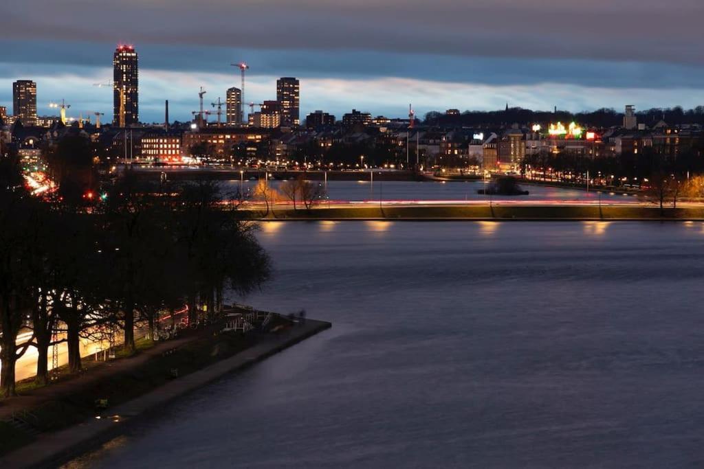 Bright 3br Flat With Balcony And Amazing View Apartamento Copenhaga