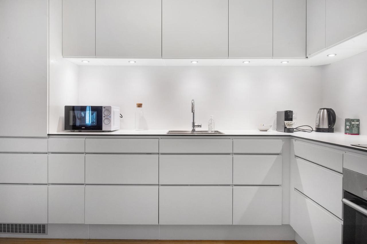 Apartment Aday - On Stroeget In Cph *