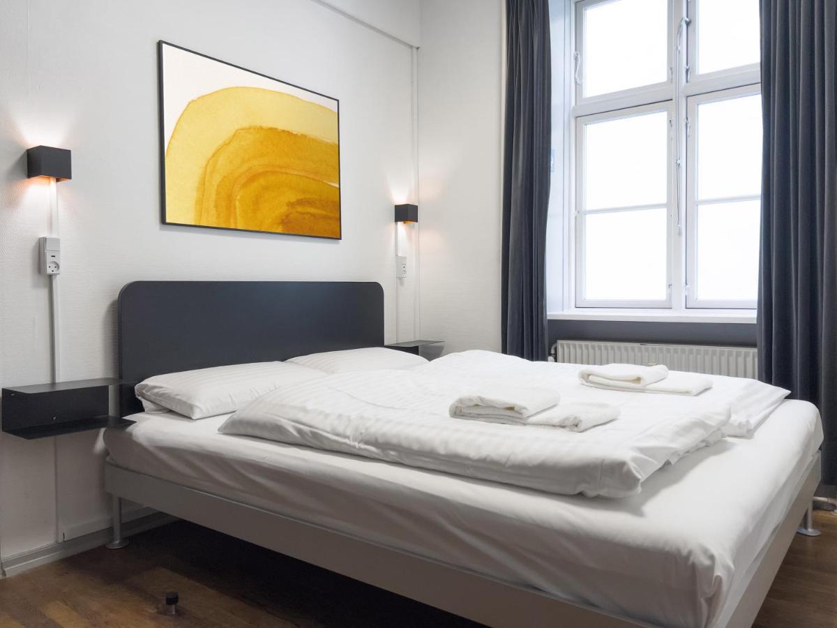 Where To Sleep 2*