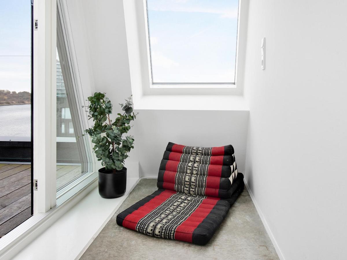 Sanders Pier - Fantastic 3-bedroom Townhouse With Balcony Terrace * Copenhagen