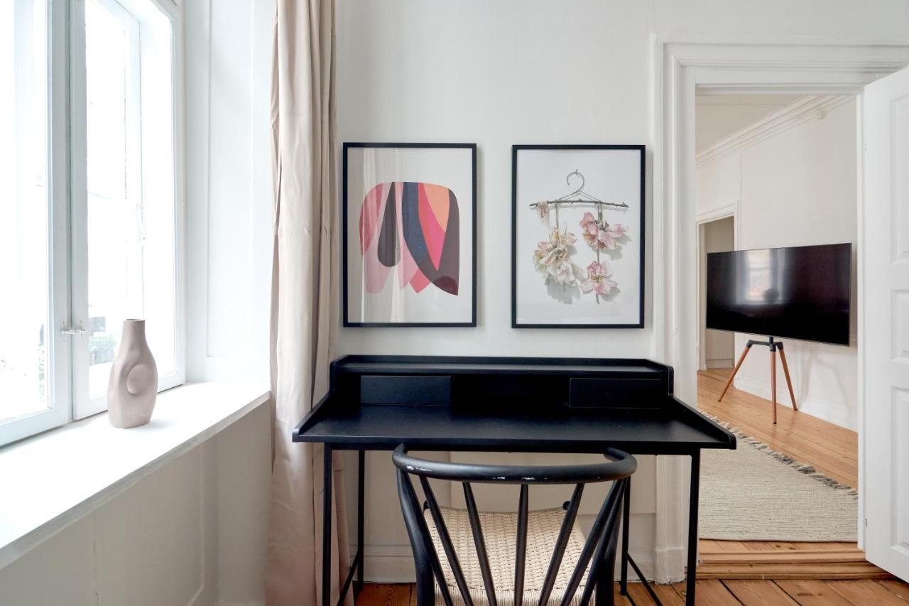 Apartment Bright In The Old Town Of *