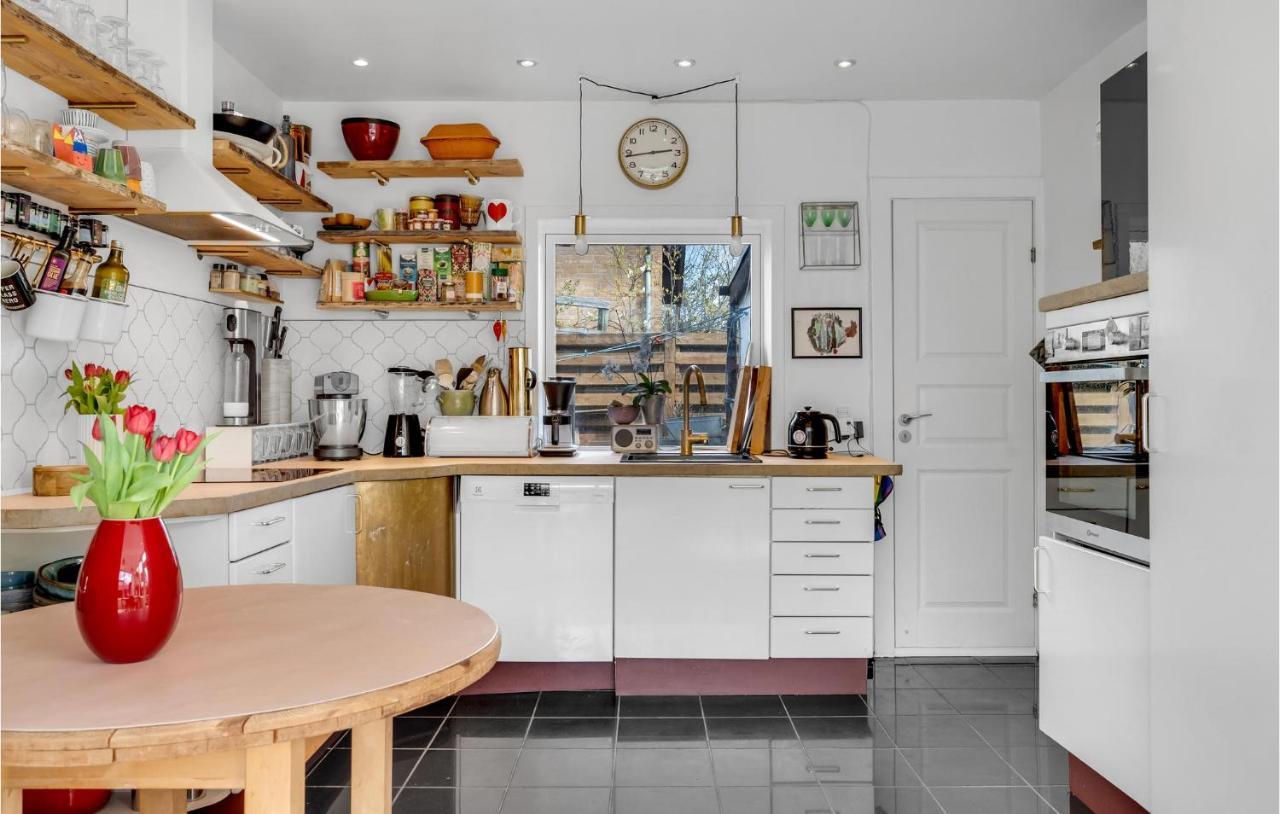 Gorgeous In S With Kitchen Copenaghen