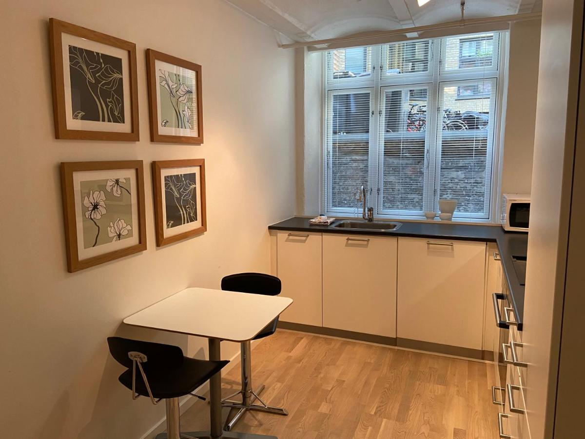 Center Apartment *