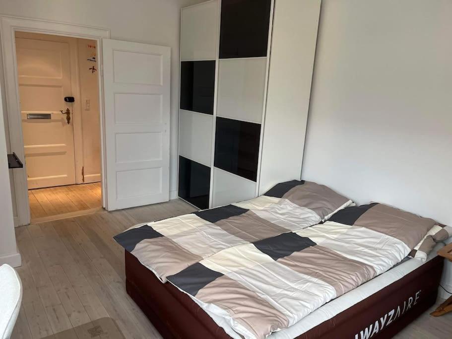 Familievenlig Taet Pa Amager Apartment