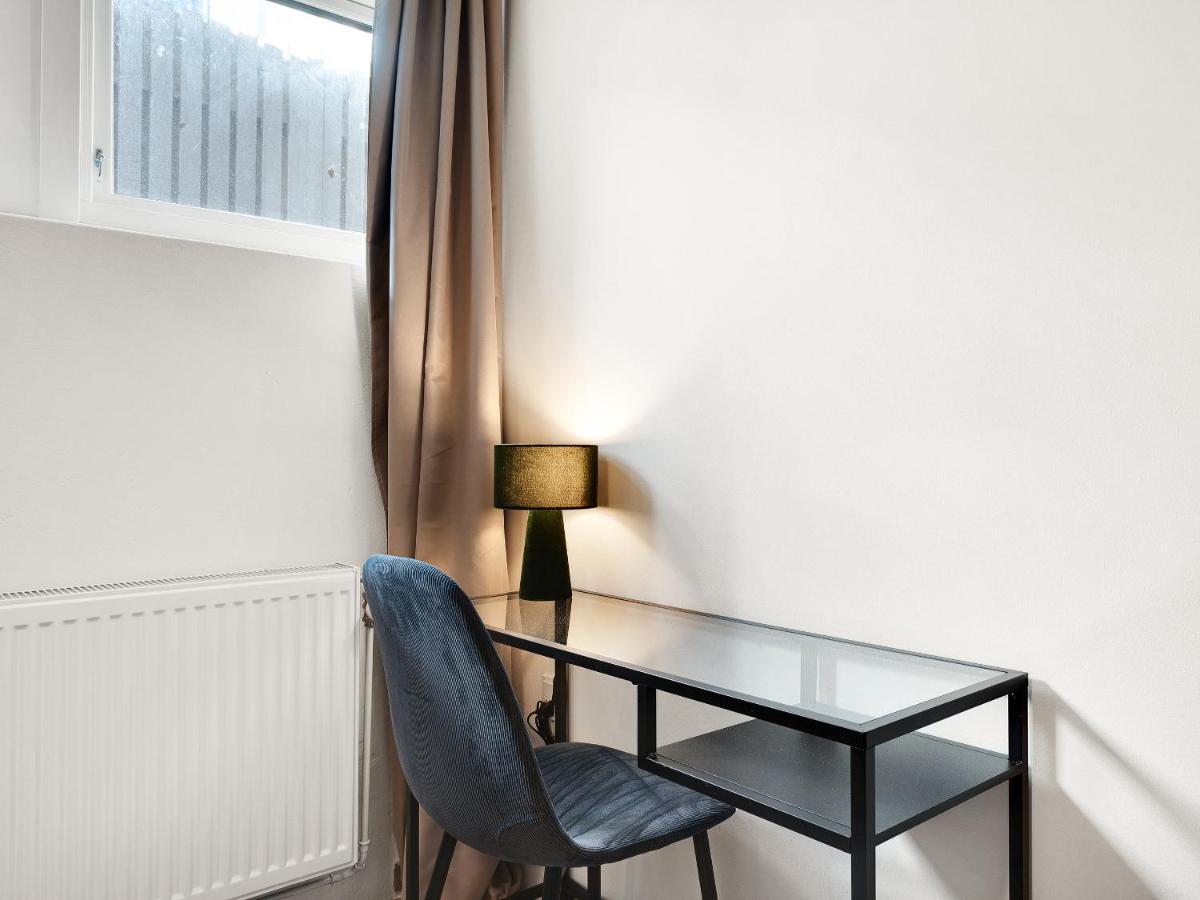 Sanders Charm - Cozy One-bedroom With Shared Garden Apartment