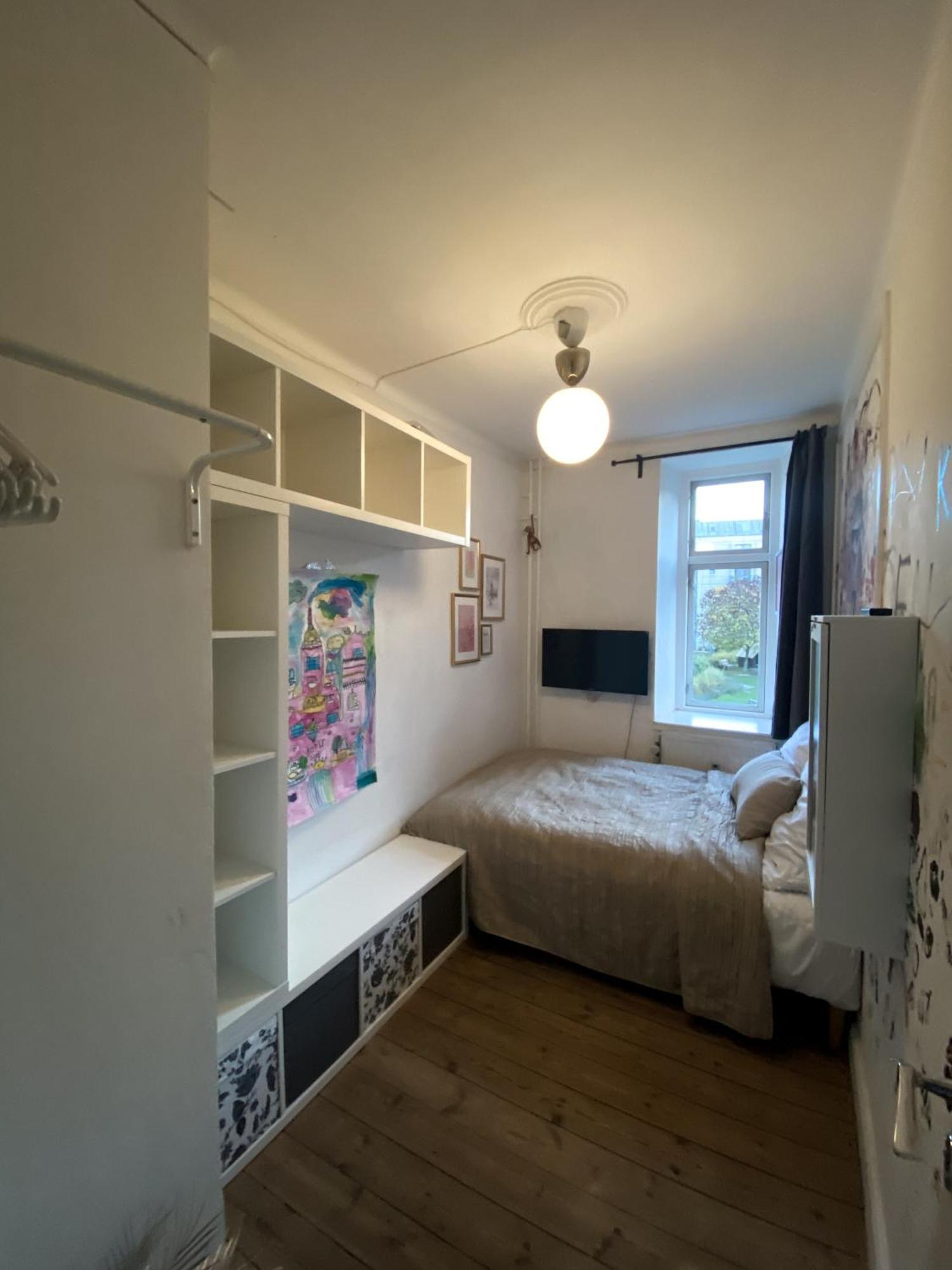 Centrally Located 4 Apartment