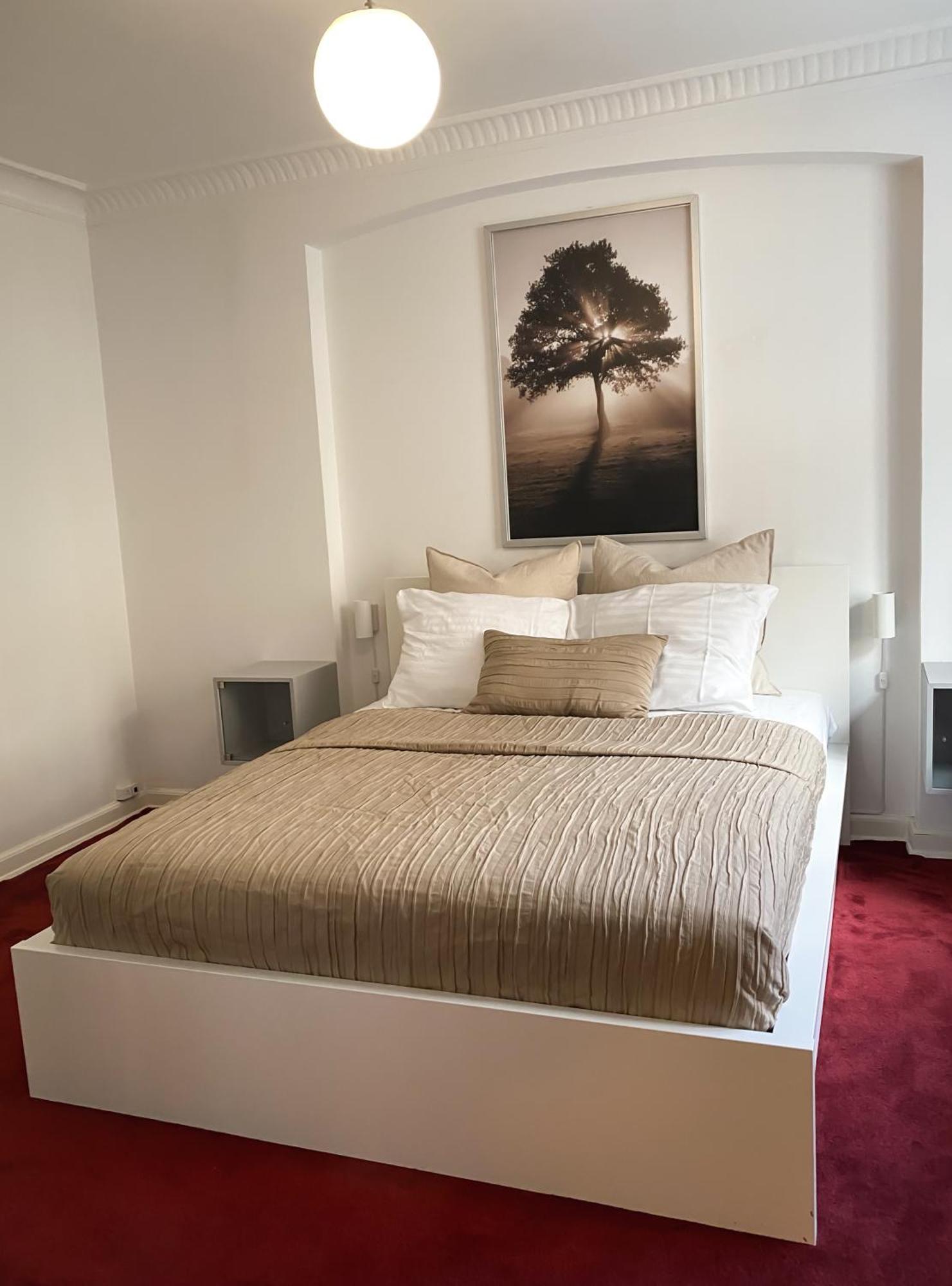 Apartment Centrally Located 4