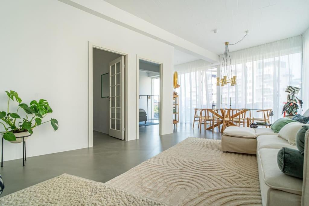 Scandinavian Premium Atelier - Spacious Comfort Appartamento