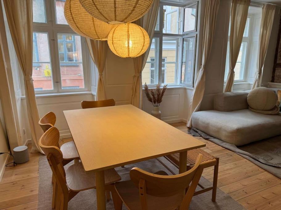 Perfect Super Central 2Br Apartment Copenhagen