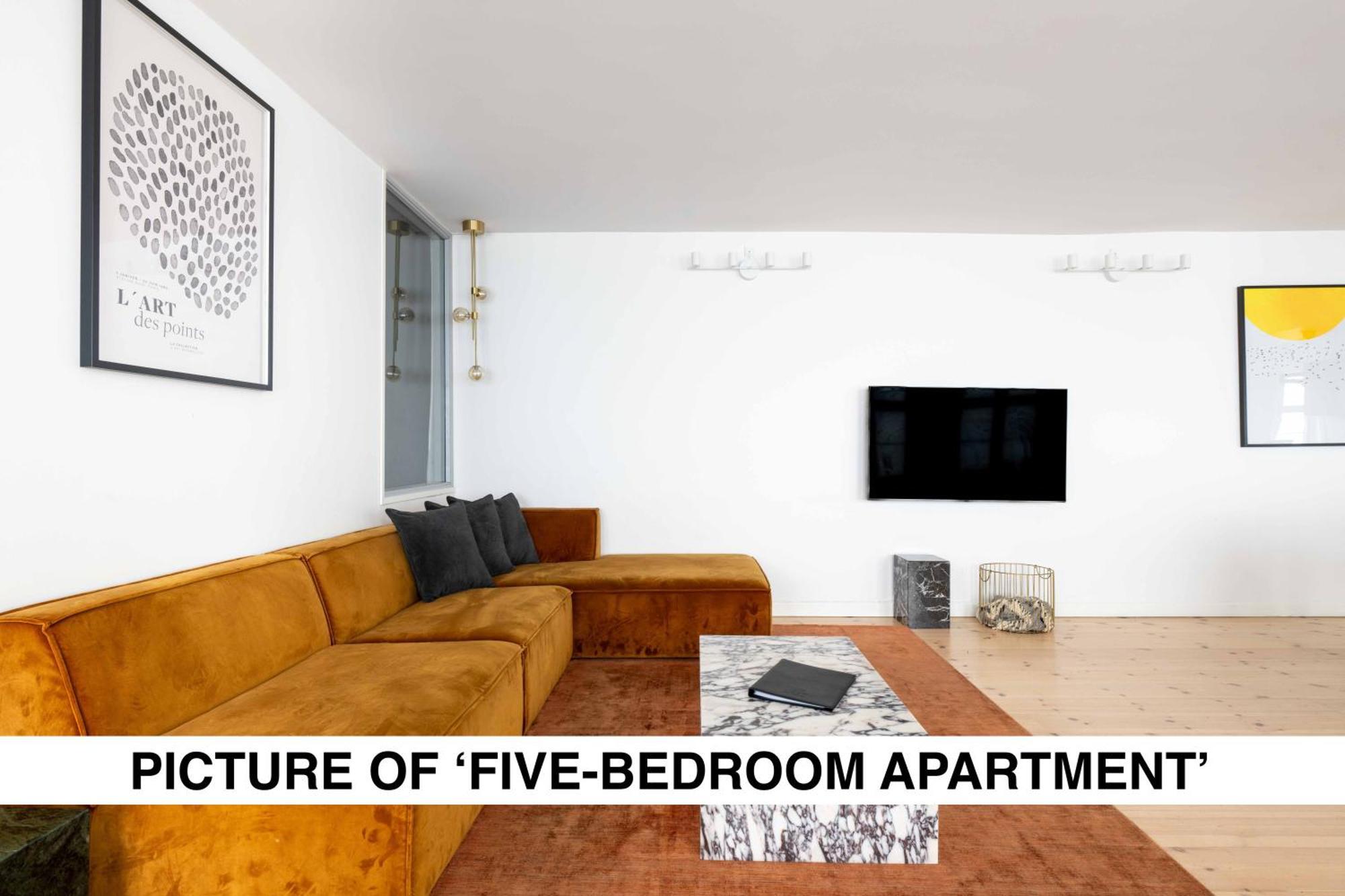 Apartment On Location By Round Tower