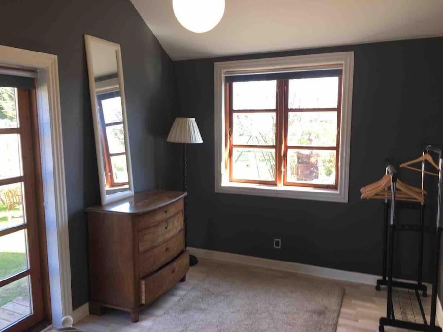 Casa de férias Modern 2 Bedroom Close To Airport And Town - Sleeps 8 Copenhaga