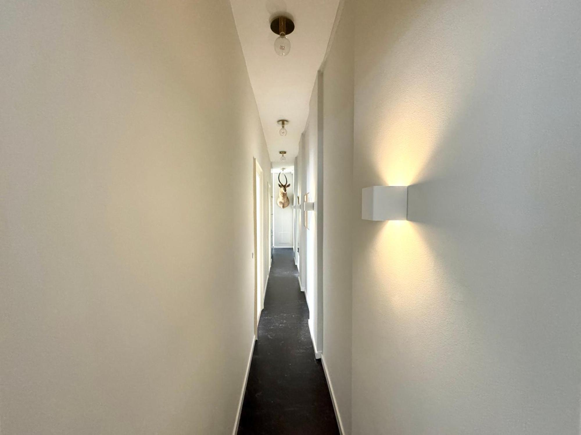 Luxury 'kings Garden View' 260m2 Prime Located Flat