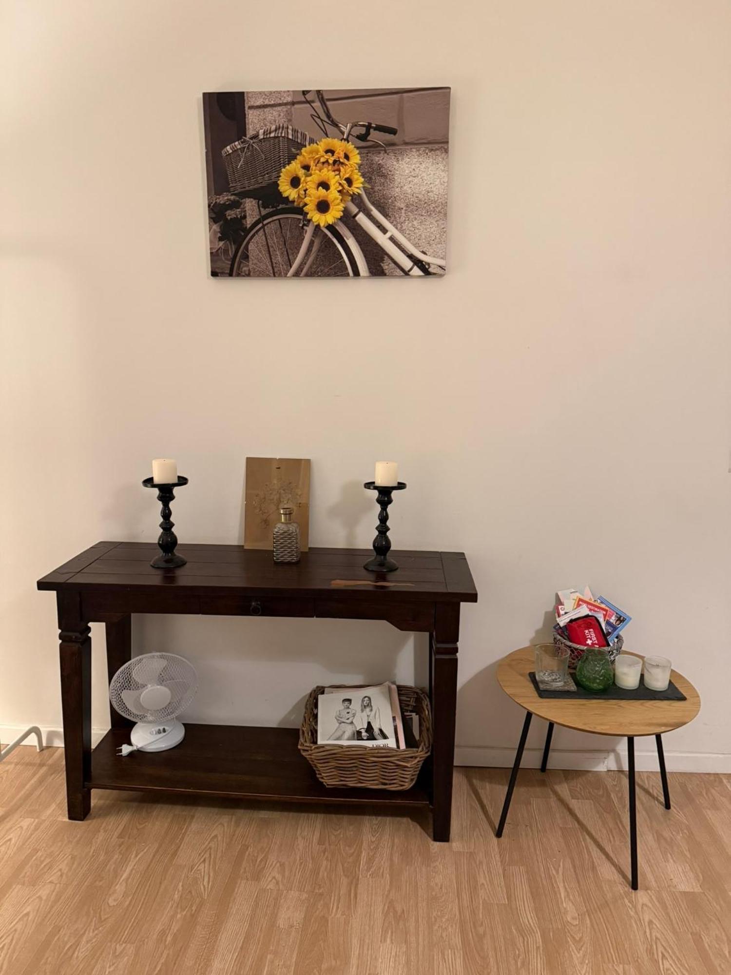 Beautiful In The Heart Of Apartment