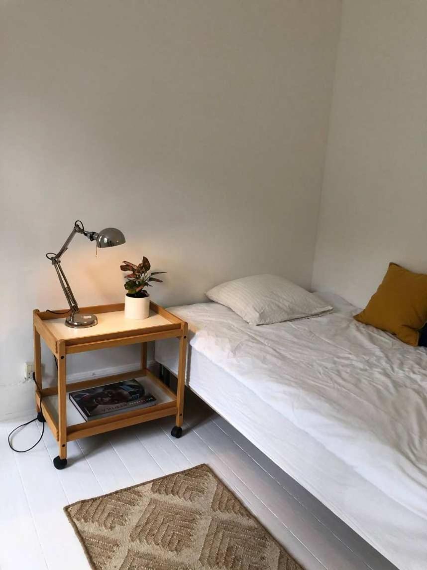 Apartamento Private 3-story House - In Iconic Carlsberg Byen Copenhaga