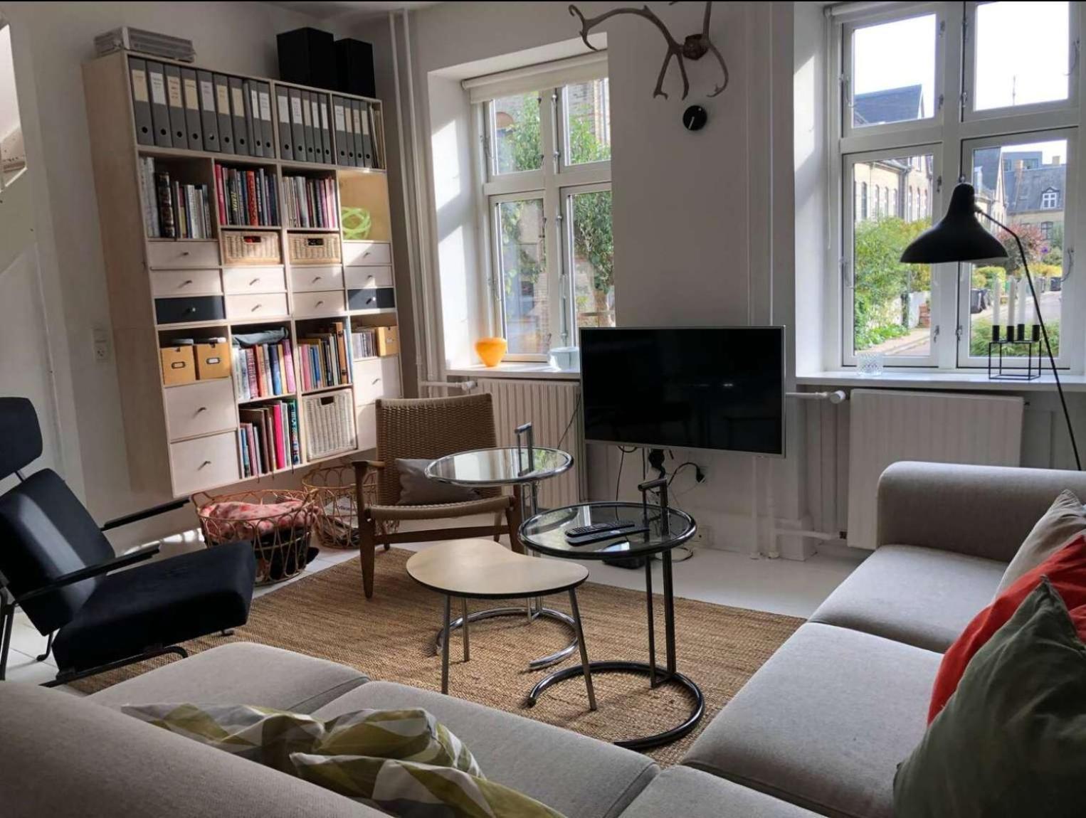 Private 3-story House - In Iconic Carlsberg Byen Apartamento