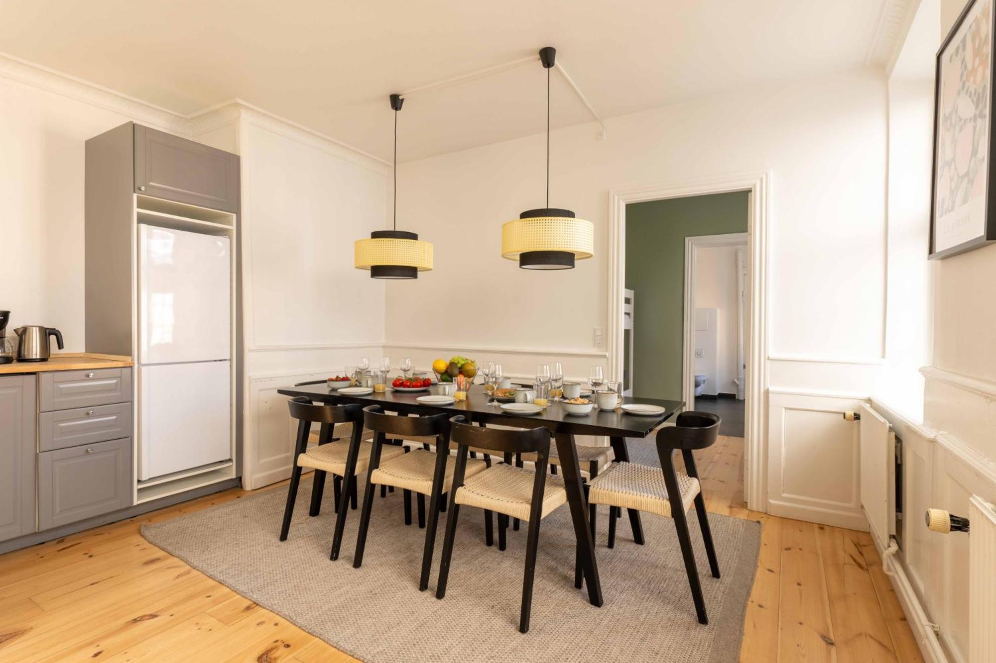 Apartment Big 4 Bedroom With Bathtub By Cph Hall Square *