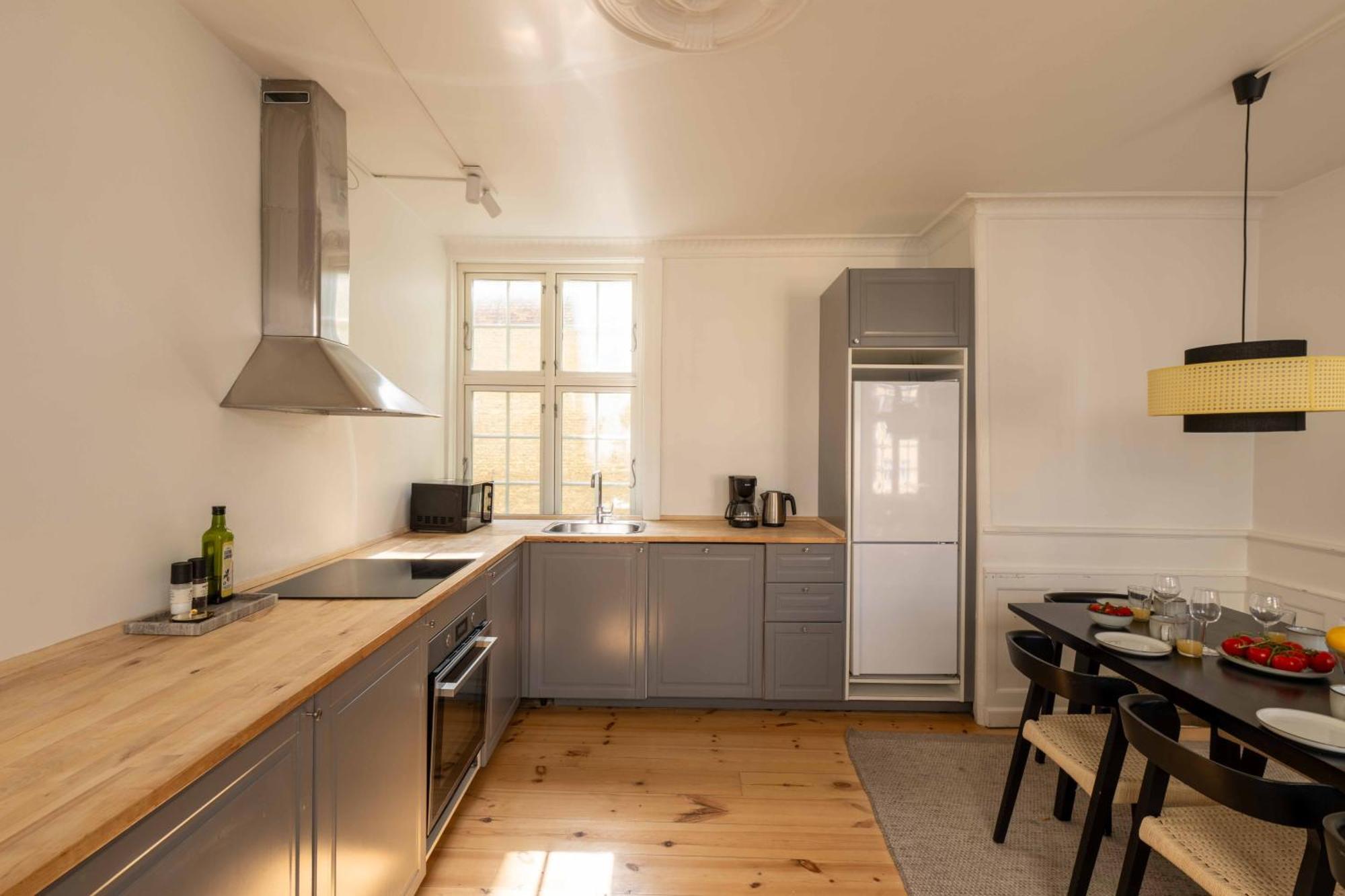 Big 4 Bedroom With Bathtub By Cph Hall Square Copenhagen