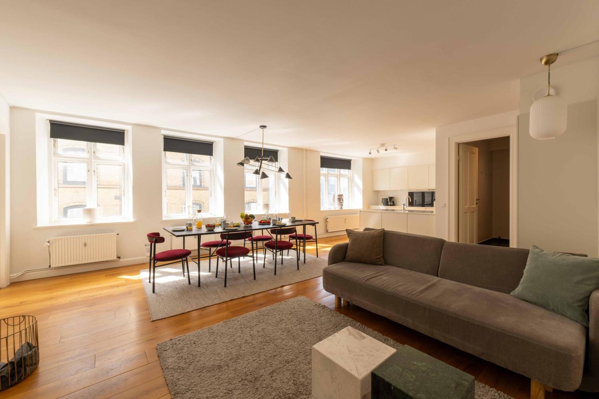 Perfect 3 Bedroom In The Heart Of Cph Appartamento *