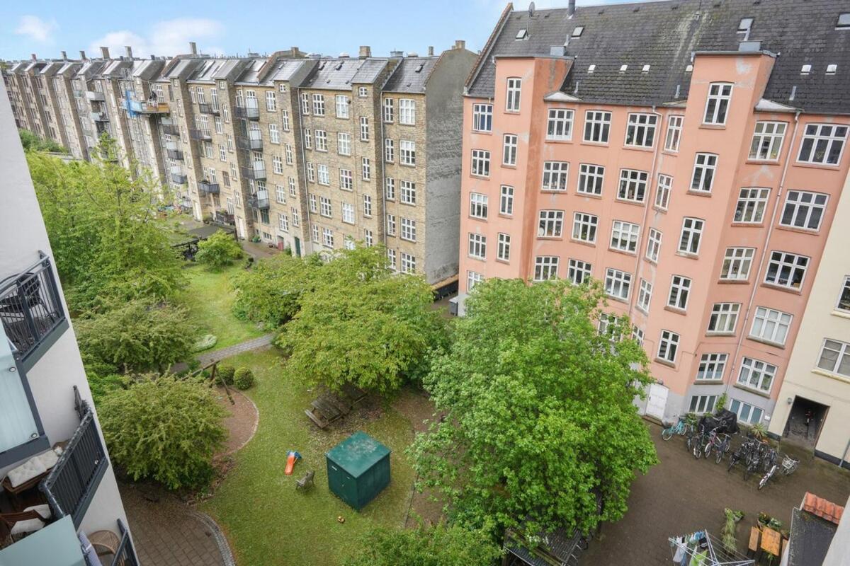 Apartment Bright Near Airport And Copenhagen