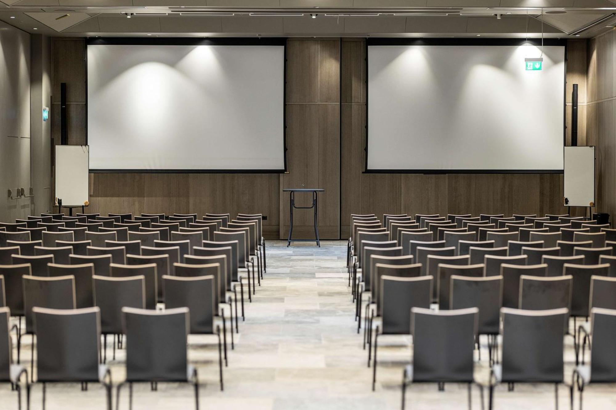 Hotel Scandic Spectrum 4*