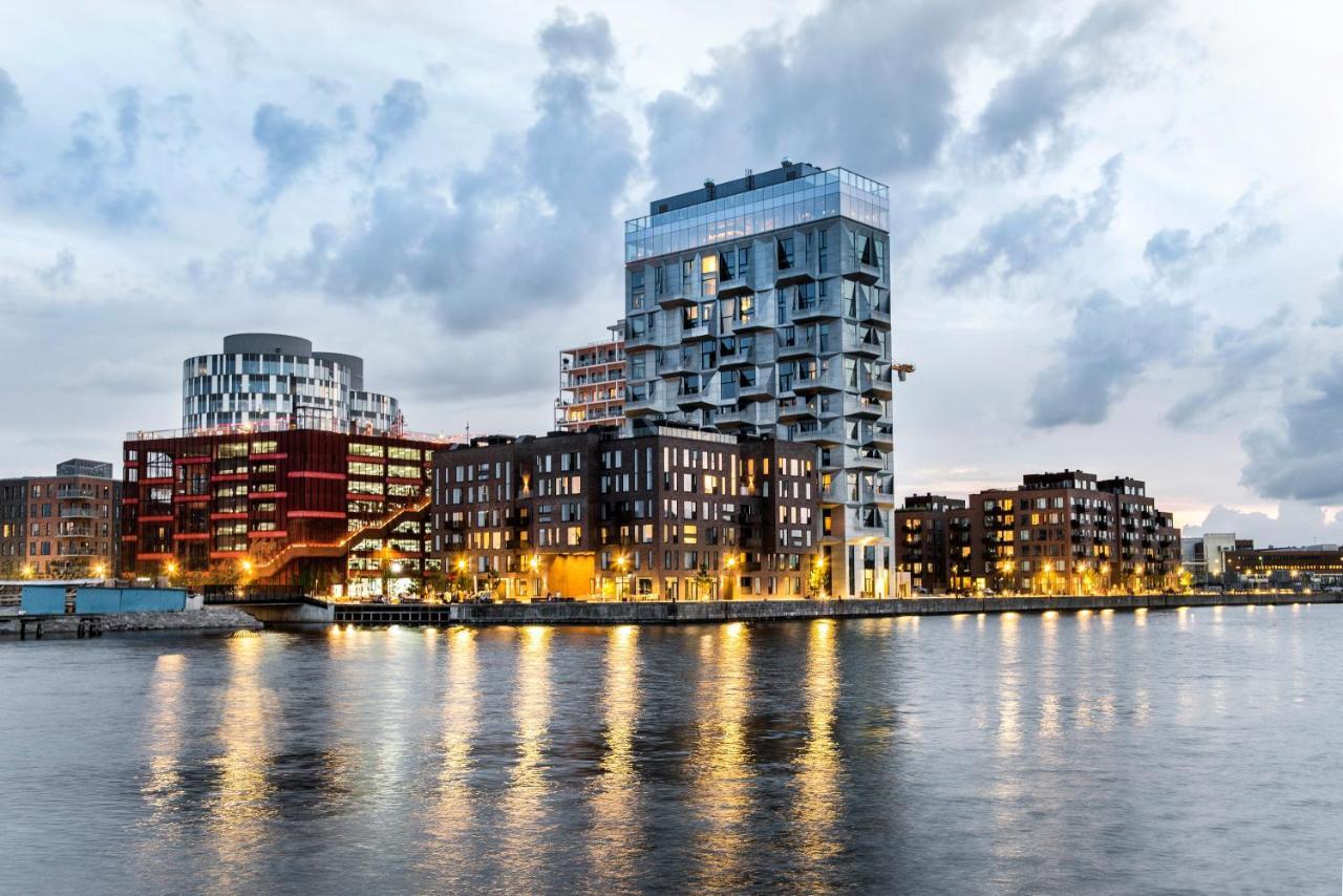 Seaport *