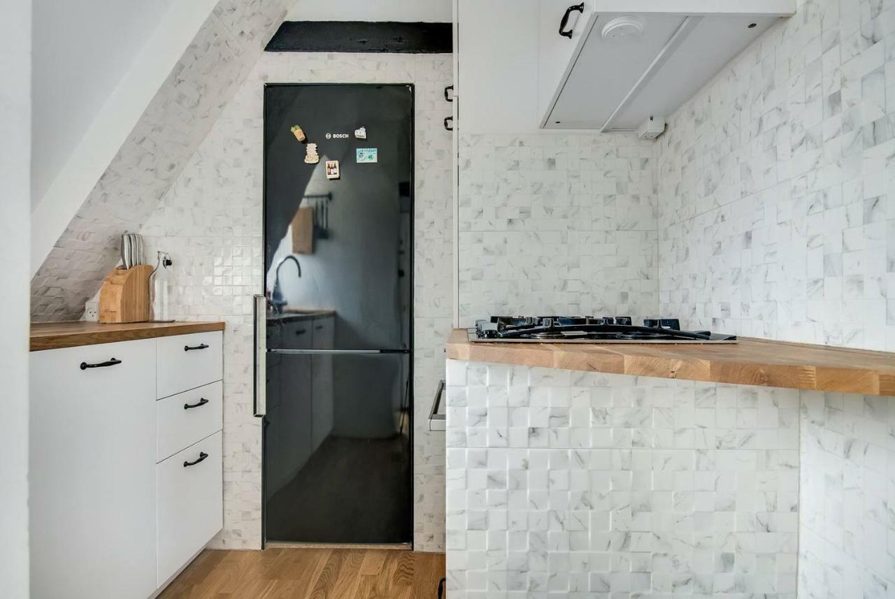 Cosmopolitan And Cozy Flat In The Center Of Cph