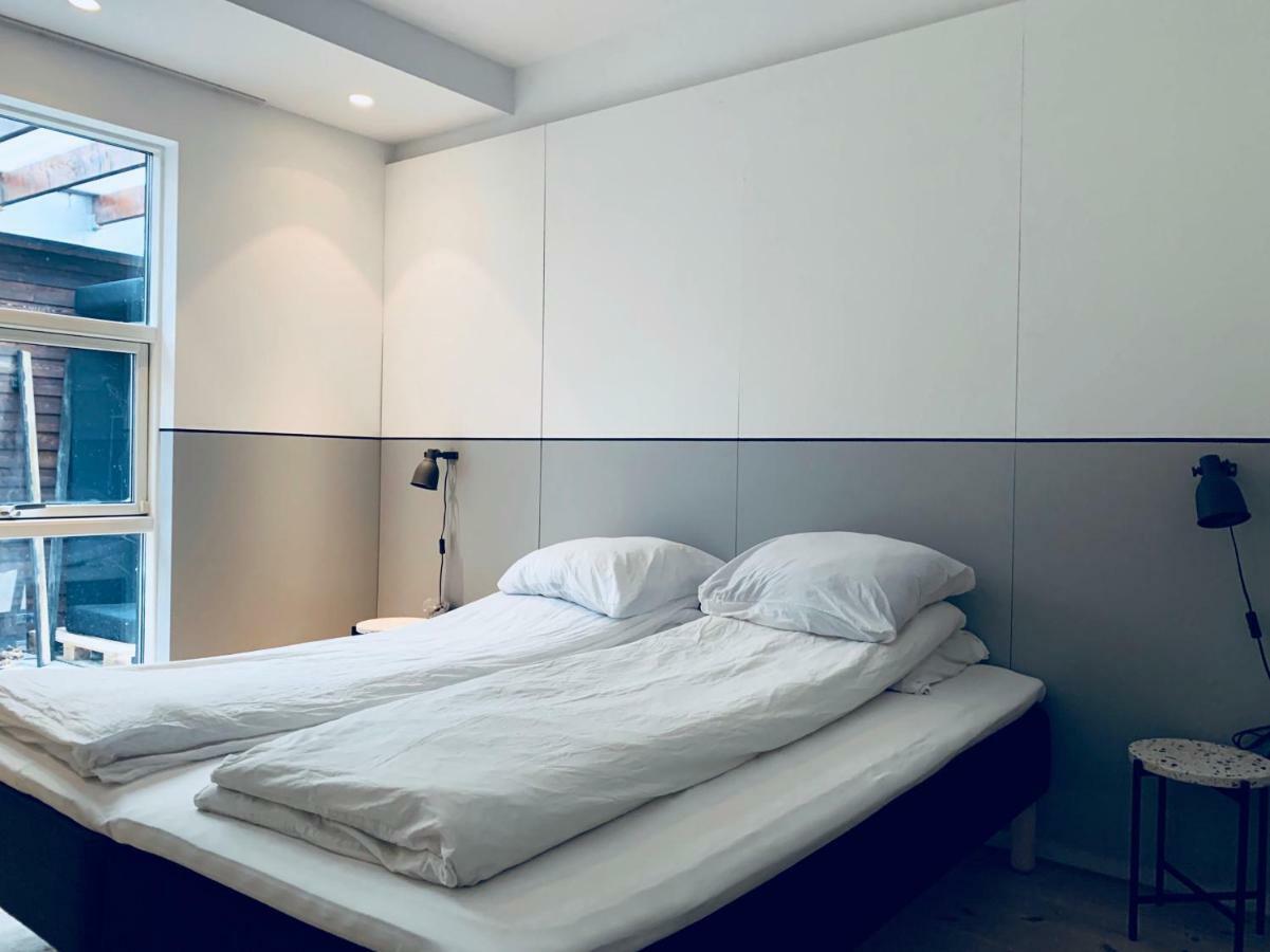 Seven-bedroom - Best *