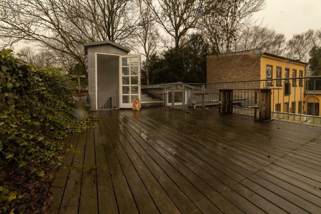Seven-bedroom - Best *