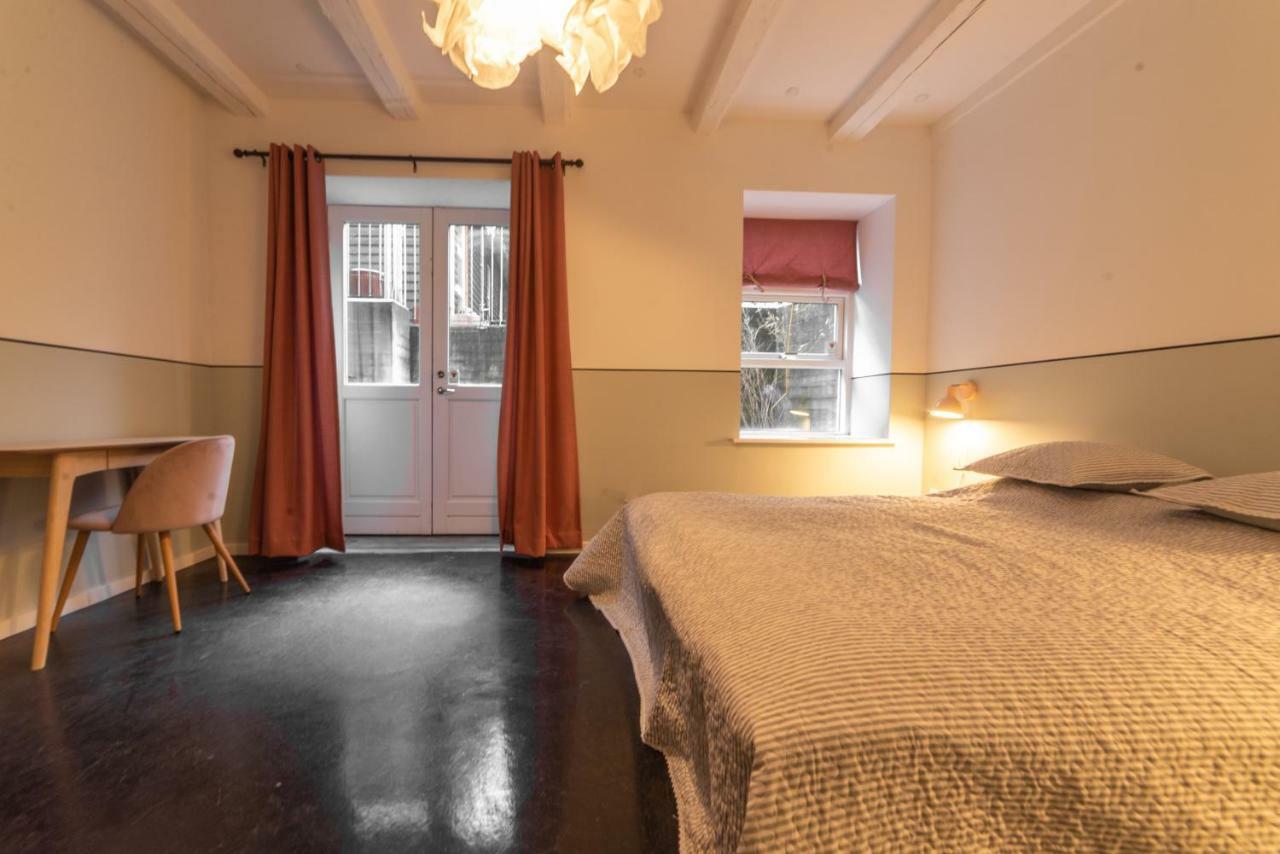 Seven-bedroom - Best Apartment *